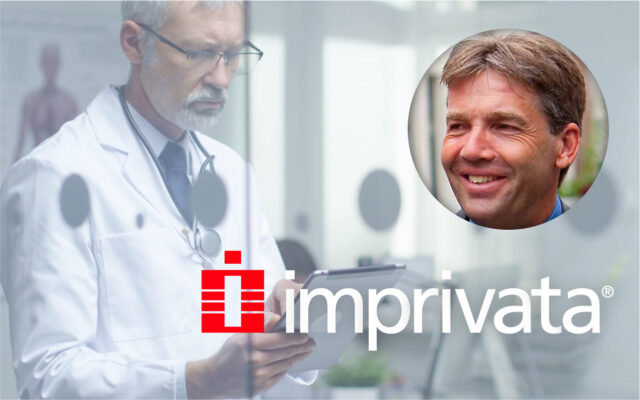 Foto van arts met tablet in het zieken huis met daarop het logo van Imprivata en een foto van Robin Verwerda
